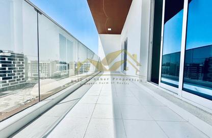 Apartment - 2 - 3 for rent in Jumeirah Garden City - Al Satwa - Dubai