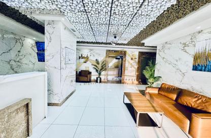 Apartment - 2 - 3 for rent in Jumeirah Garden City - Al Satwa - Dubai