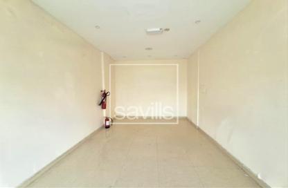 Retail - Studio for rent in Al Thani Al Yarmook - Al Yarmouk - Al Qasimia - Sharjah