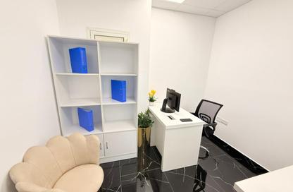 Business Centre - Studio - 1 for rent in Fatima Mohammad Ahmad Bin Suleiman Building - Al Raffa - Bur Dubai - Dubai