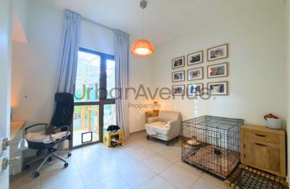 Apartment - 2 Bedrooms - 2 Bathrooms for sale in Zahra Apartments 2A - Zahra Apartments 2 - Zahra Apartments - Town Square - Dubai