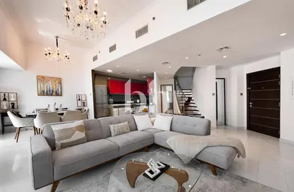 Apartment - 2 Bedrooms - 3 Bathrooms for rent in Cayan Tower - Dubai Marina - Dubai