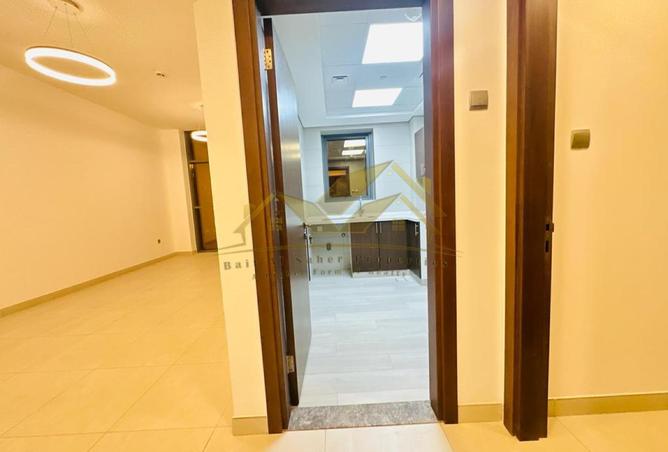 2Olk90fkaw4 - Property Image 2