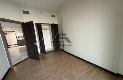 Apartment - 1 - 1 for rent in Rukan Tower B - Rukan Tower - Rukan - Dubai Apartment - 1 - 1 for rent in Rukan Tower B - Rukan Tower - Rukan - Dubai