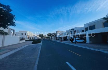 Townhouse - 3 - 4 for sale in Zahra Townhouses - Town Square - Dubai