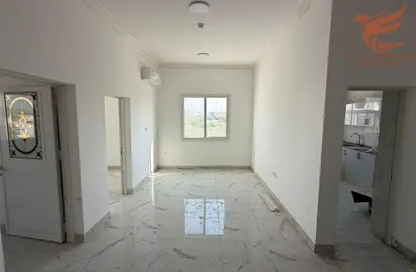 Apartment - 2 Bedrooms - 1 Bathroom for rent in Seih Al Uraibi - Ras Al Khaimah