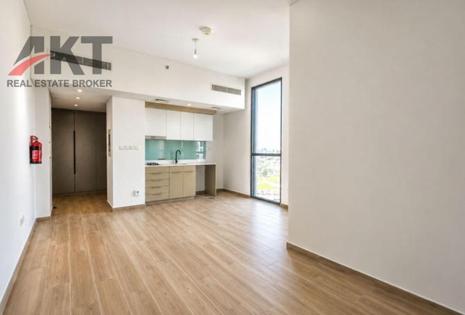 101987210 - Property Image 2