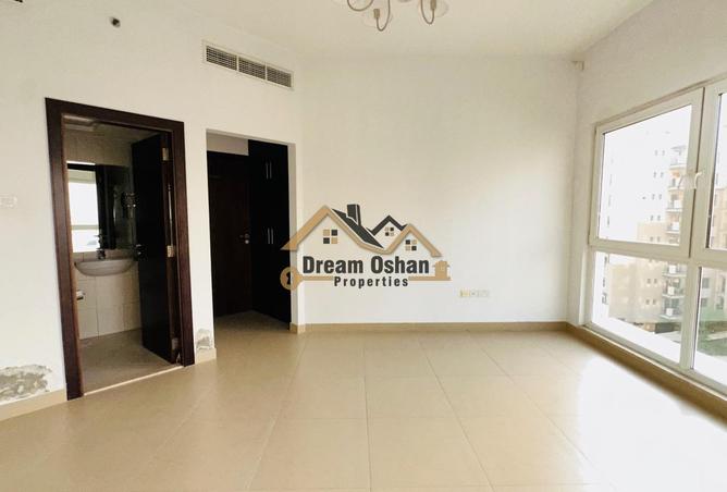 82821266 - Property Image 3