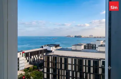 Apartment - 2 Bedrooms - 3 Bathrooms for sale in Bluewaters Residences Building 9 - Bluewaters Residences - Bluewaters - Dubai