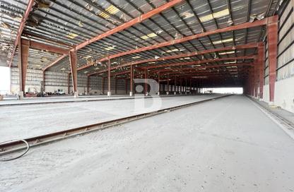 Factory - Studio for rent in Dubai Investment Park 2 (DIP 2) - Dubai Investment Park (DIP) - Dubai
