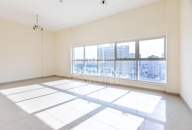108603853 - Property Image 2