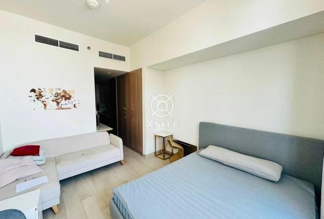 121100371 - Property Image 2