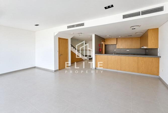 3-bed townhouse in Al Furjan West · Vacant — photo 3