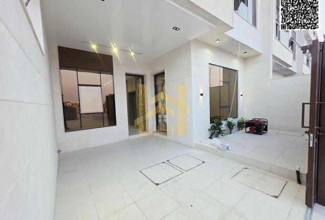 124296457 - Property Image 2