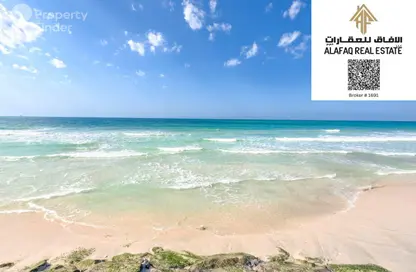 Apartment - 2 Bedrooms - 4 Bathrooms for sale in Corniche Tower - Ajman Corniche Road - Ajman