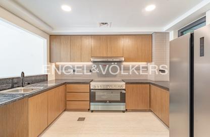 Townhouse - 4 - 3 for sale in Nice - Damac Lagoons - Dubai