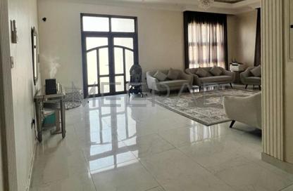 Villa - 4 Bedrooms - 5 Bathrooms for rent in Al Quoz 2 - Al Quoz - Dubai Villa - 4 Bedrooms - 5 Bathrooms for rent in Al Quoz 2 - Al Quoz - Dubai