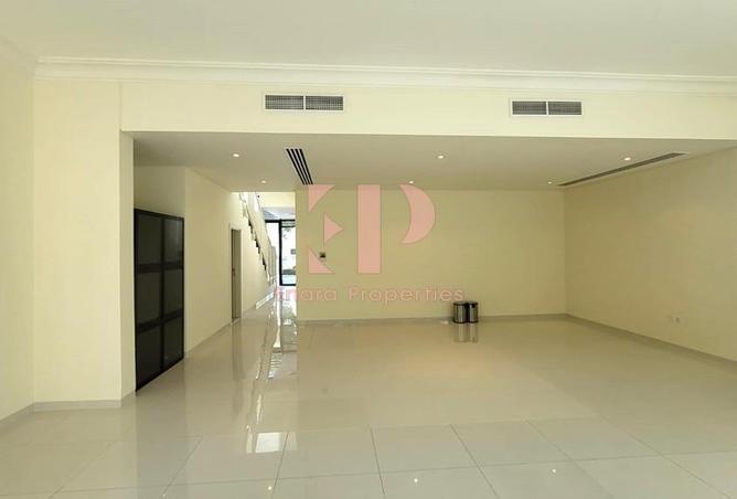 113715155 - Property Image 3