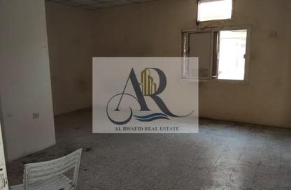 Labor Camp - Studio - 5 Bathrooms for rent in Al Jurf Industrial 1 - Al Jurf Industrial - Ajman
