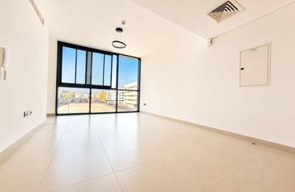 Apartment - 2 Bedrooms - 2 Bathrooms for rent in Al Muraqqabat Residence Block G - Al Muraqqabat - Deira - Dubai