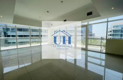 شقة - 2 غرف نوم - 3 حمامات للايجار في البطين - أبوظبي