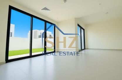 Townhouse - 4 - 4 for sale in Greenviews 2 - Emaar South - Dubai South (Dubai World Central) - Dubai Townhouse - 4 - 4 for sale in Greenviews 2 - Emaar South - Dubai South (Dubai World Central) - Dubai