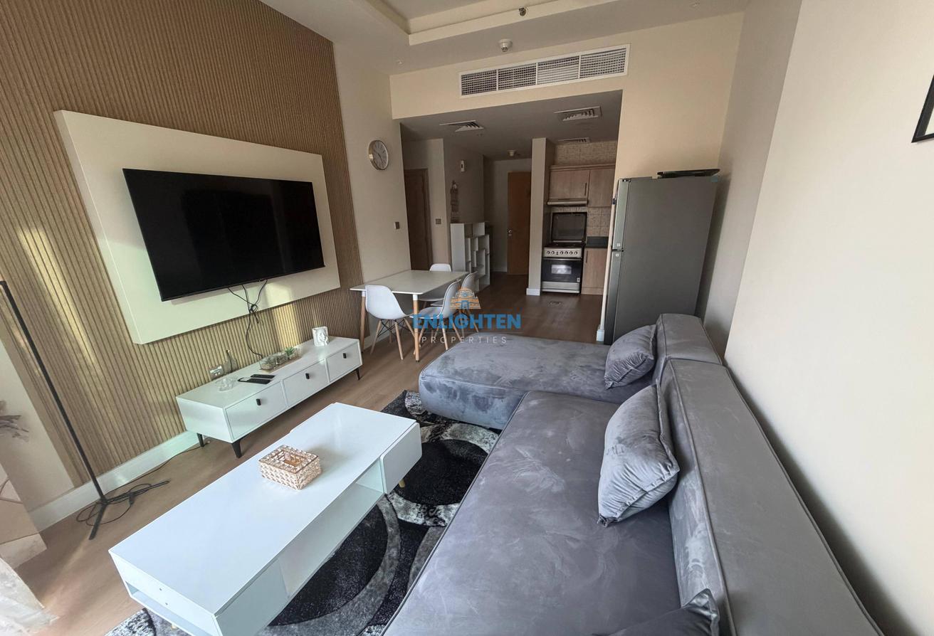 Huge Terrace| On Canal | Partial Burj Khalifa View photo 7
