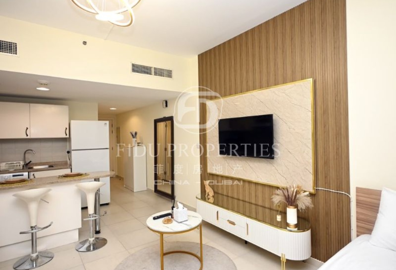 High Floor | Furnished | Multiple Cheques Option