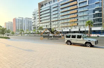 Shop - Studio - 1 Bathroom for rent in AZIZI Riviera 3 - AZIZI Riviera - Meydan One - Meydan - Dubai