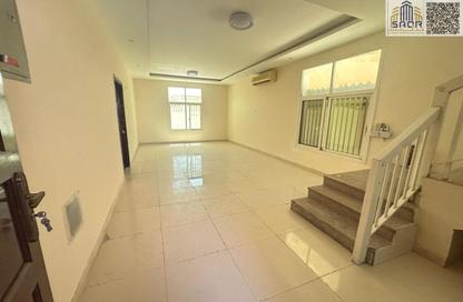 Apartment - 3 Bedrooms - 5 Bathrooms for rent in Al Mowaihat 1 - Al Mowaihat - Ajman