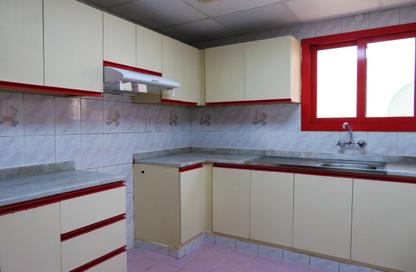 Apartment - Studio - 1 Bathroom for rent in Al Muteena - Deira - Dubai Apartment - Studio - 1 Bathroom for rent in Al Muteena - Deira - Dubai