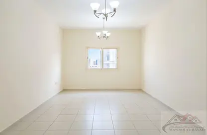 Apartment - 1 Bedroom - 2 Bathrooms for rent in Muwaileh 29 Building - Muwaileh - Sharjah
