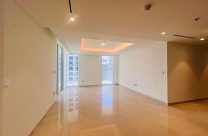 Apartment - 2 Bedrooms - 2 Bathrooms for sale in Palace Beach Residence Tower 2 - Palace Beach Residence - Emaar Beachfront - Dubai Harbour - Dubai