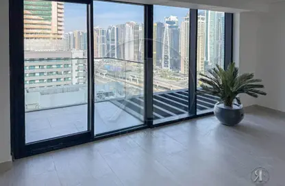 Apartment - 1 Bedroom - 2 Bathrooms for rent in Marina Living - Dubai Marina - Dubai
