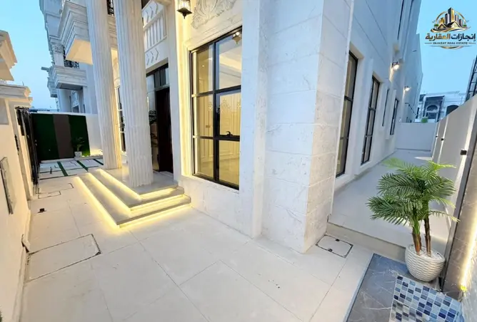 152824214 - Property Image 3
