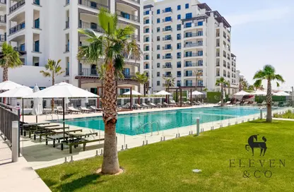 Apartment - 1 Bedroom - 1 Bathroom for sale in Views A - Yas Golf Collection - Yas Island - Abu Dhabi