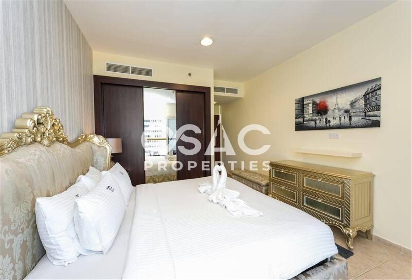 Luxury 4BR + Maid | Sea View | Vacant photo 17