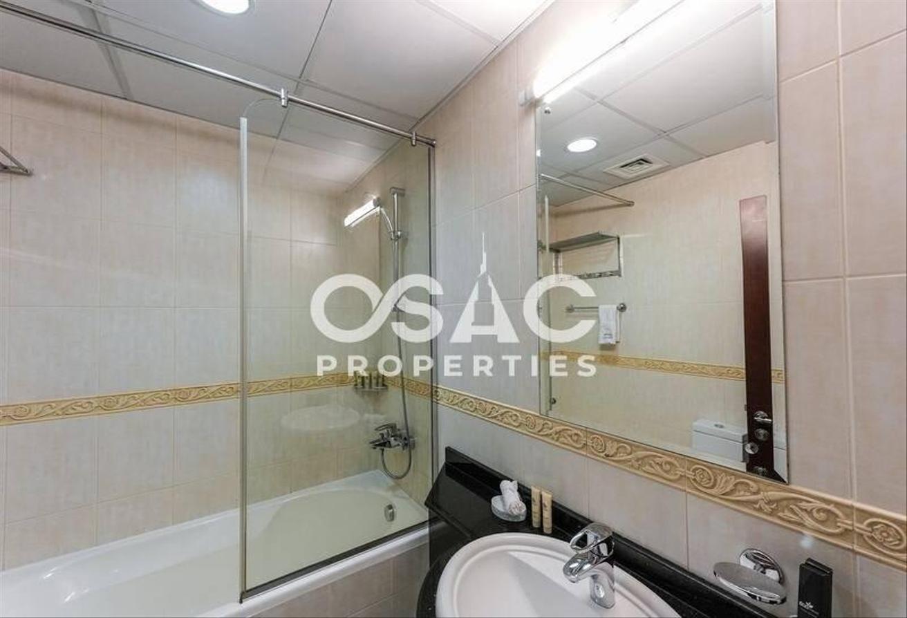 Luxury 4BR + Maid | Sea View | Vacant photo 23