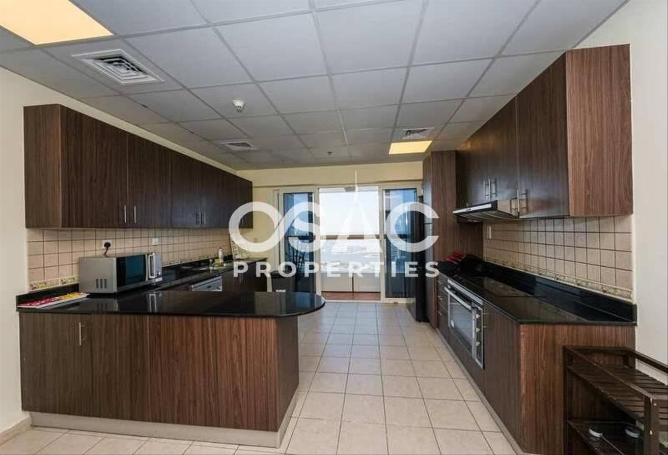 Luxury 4BR + Maid | Sea View | Vacant photo 21