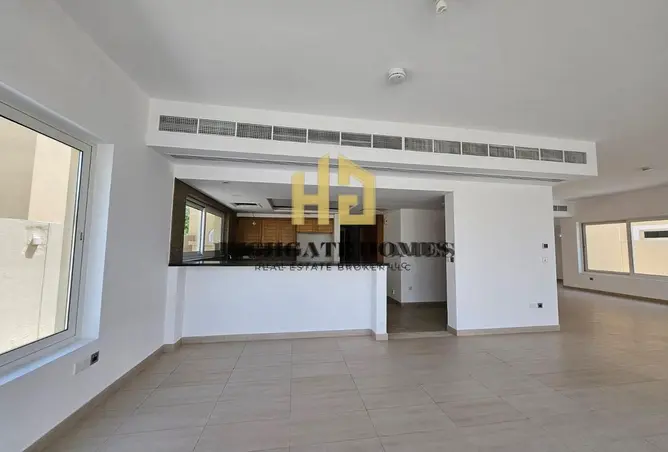 127027341 - Property Image 3