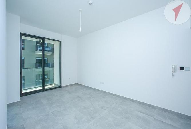 Unfurnished | Low Price | Vacant | JVC photo 3
