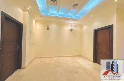 Townhouse - 5 Bedrooms - 7 Bathrooms for rent in Al Safa 2 Villas - Al Safa 2 - Al Safa - Dubai