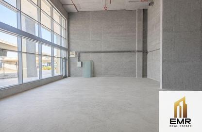 Shop - Studio - 1 Bathroom for rent in Al Shafar Tower - Business Bay - Dubai