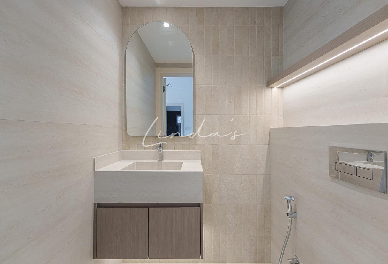 Lakefront | Exclusive| Upgraded |Family |Luxury photo 8