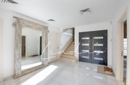 Villa - 4 - 5 for rent in Meadows 9 - Meadows - Dubai