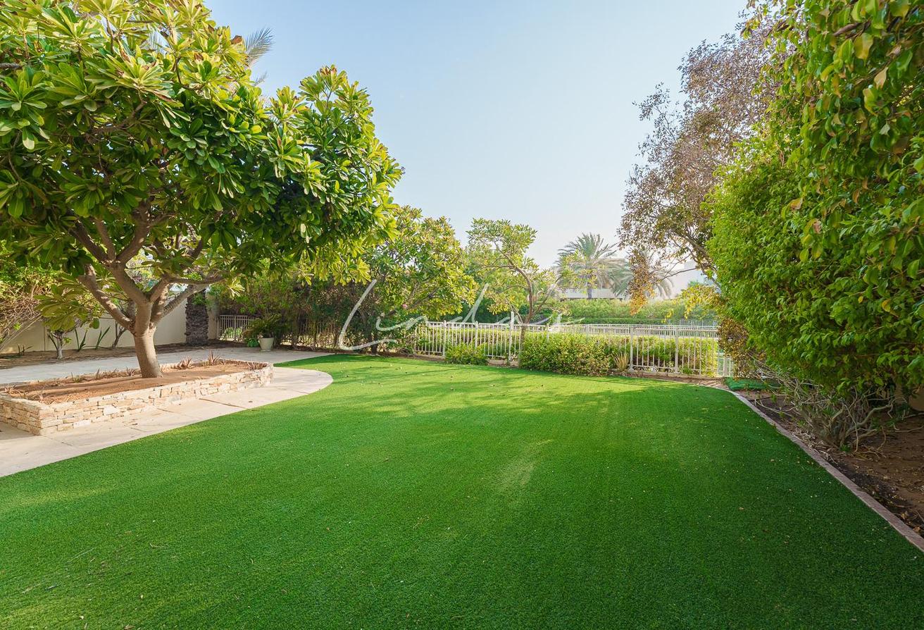 Lakefront | Exclusive| Upgraded |Family |Luxury photo 23