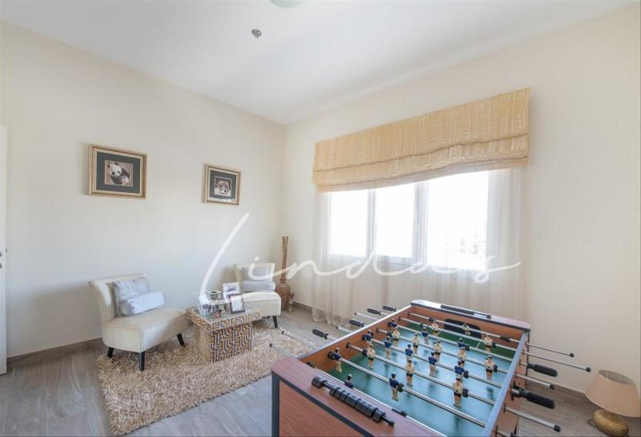 Lakefront | Exclusive| Upgraded |Family |Luxury photo 6