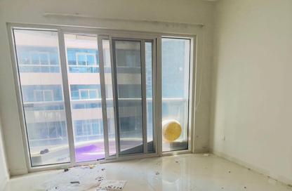 Apartment - 2 Bedrooms - 3 Bathrooms for sale in Sahara Tower 4 - Sahara Complex - Al Nahda - Sharjah