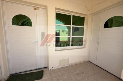 Villa - 3 - 3 for rent in Fujairah Trade Centre - Town Centre - Fujairah