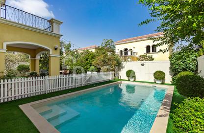 Villa - 3 Bedrooms - 3 Bathrooms for rent in District 7 - Jumeirah Park - Dubai